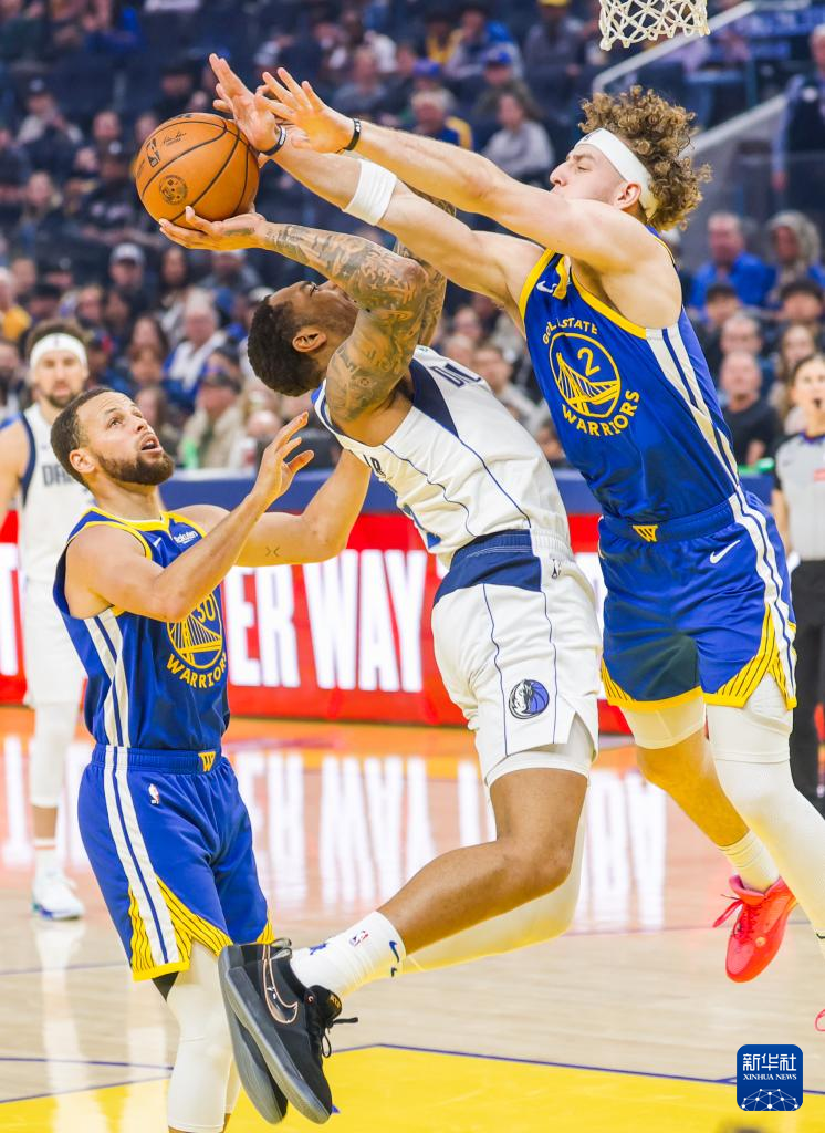 包含NBA常规赛赛程吃紧，达拉斯独行侠国际比赛日主帅复盘，底气十足，更衣室氛围转暖的词条九游体育下载